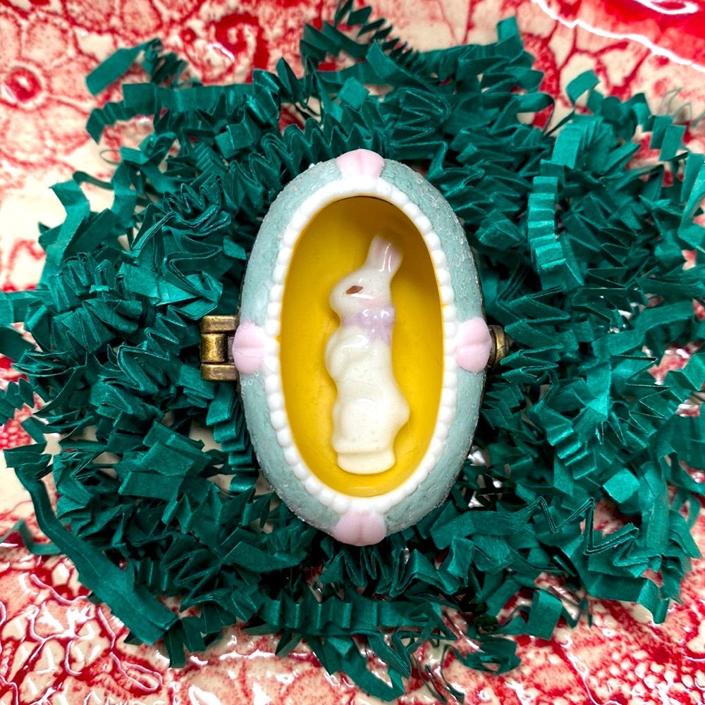 Easter🐇Bunny🐇Hinged Shadow Box